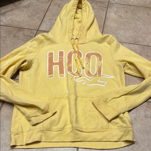 Hollister Yellow Sweatshirt Hoodie with White Accents - Picture 1 of 4